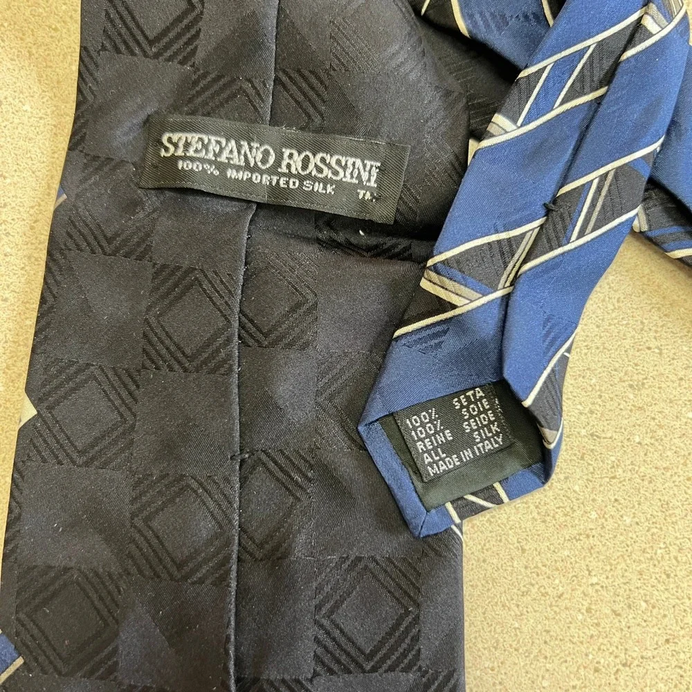 Stefano Rossi Silk Necktie VTG Blue Red‎ Gray Geometric Approx 1995 58x3.5 Italy